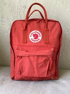 Fjallraven Kanken Backpack in Red